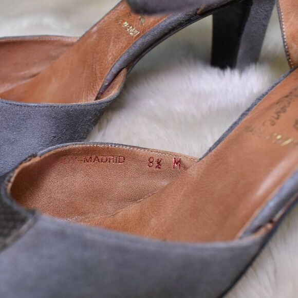 Salvatore Ferragamo VTG Gray Suede Leather Heels Sz 8.5 Block Ankle Strap - Picture 7 of 14